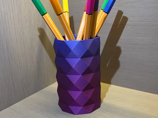 Pot à crayons design