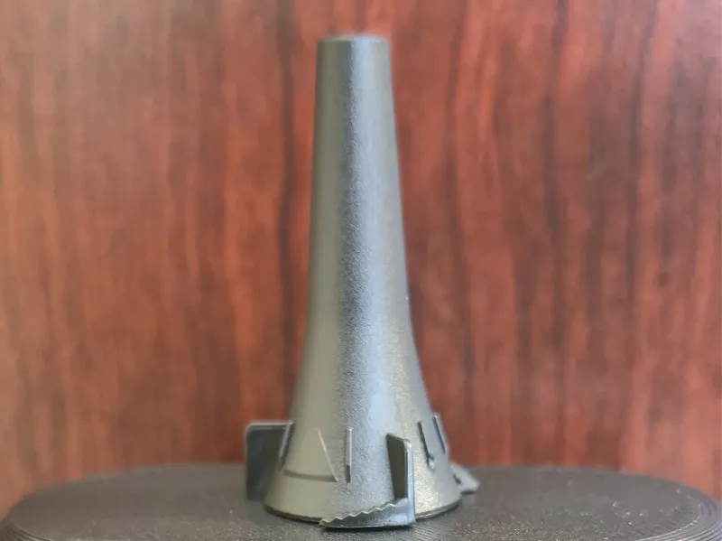 Otoscope tip dispenser