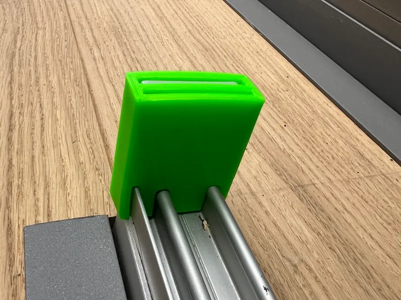 Puffer für Glastür aus TPU