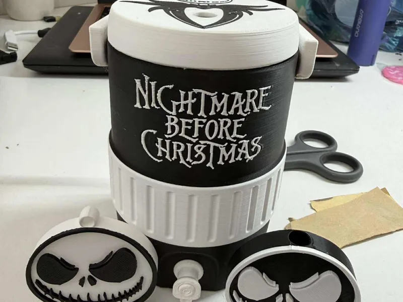 JACK SKELETON CAN HOLDER