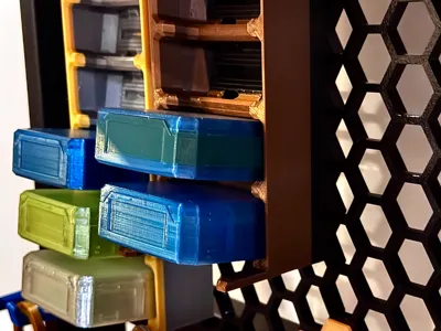Rack for Clamshell Boxes with Honeycomb wall mount
