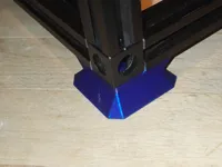 Pieds d'angle pour profilé aluminium 2020 — photo 1