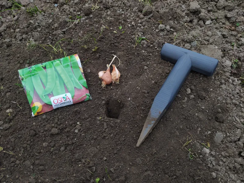 Garden Soil Puncher