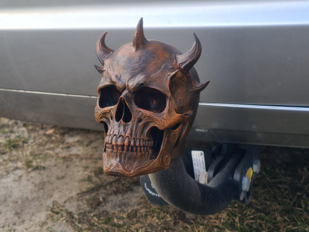 skull hitch tow bar cover
