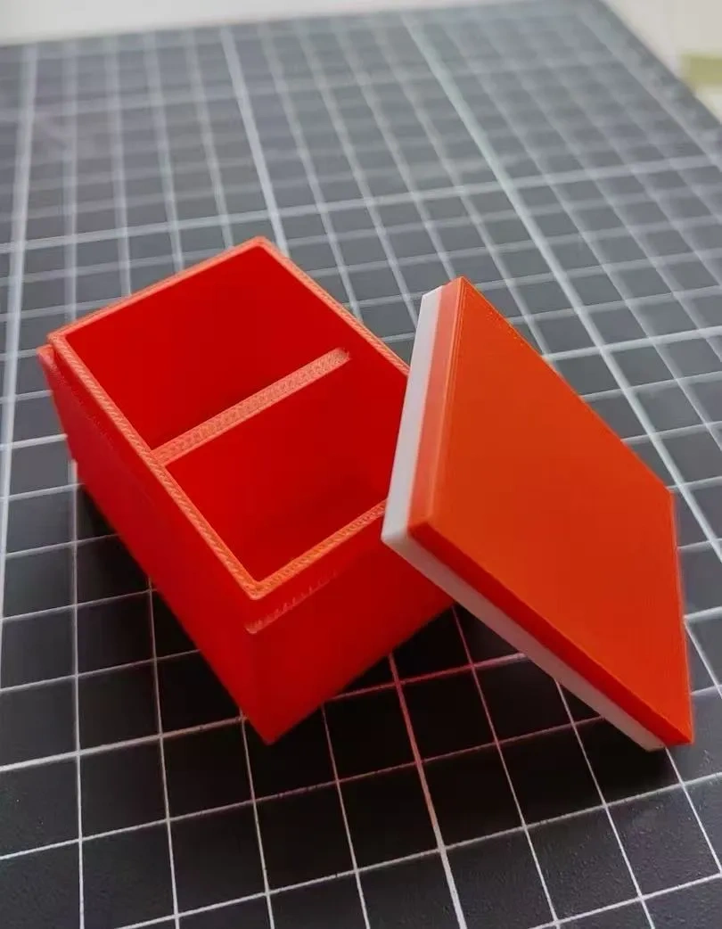 Miniatura 2 do modelo 3D 小盒子（内里2*2cm的2个小方格，内里2*3cm的2个小方格）