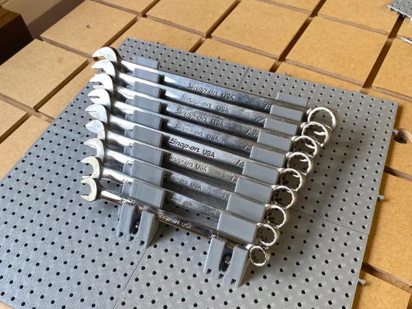 https://makerworld.bblmw.com/makerworld/model/USeba4ef0e4a02c0/design/2025-08-29_860add79d8c9a.jpeg