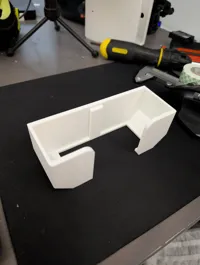 v2, two optional hook slots, tighter fitting hooks