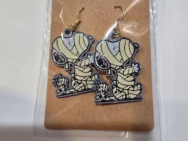 Snoopy Earrings -Mummy
