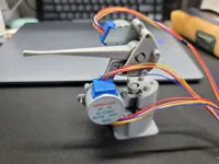 Bras robotique économique à moteurs pas-à-pas — photo 2