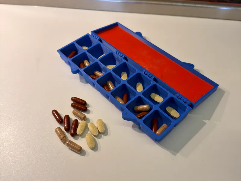 Pill organizer