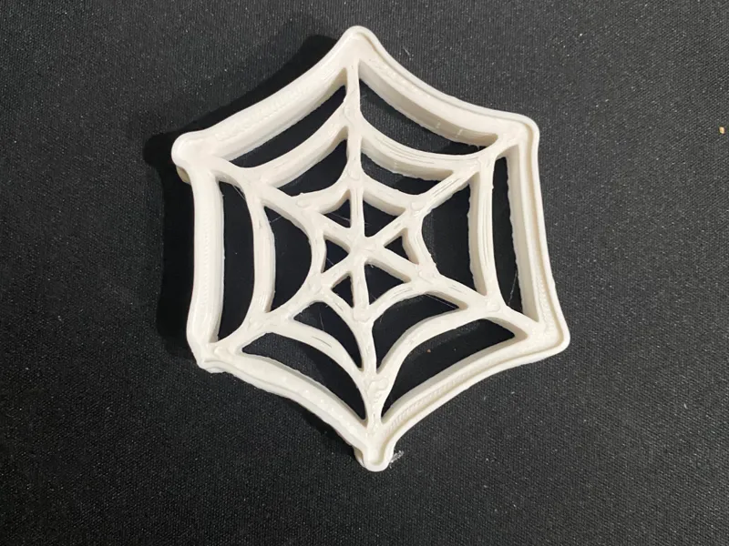 Cobweb cookie cutter