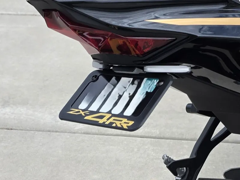 ZX-4RR License Plate Frame