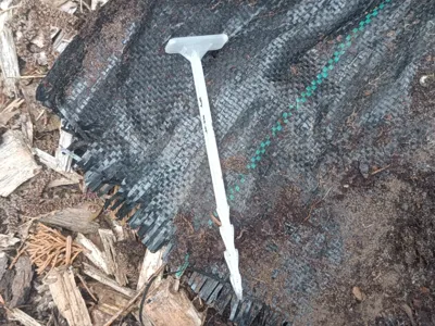Peg / Fastening Anchor for Weed Barrier Fabric & Tarp