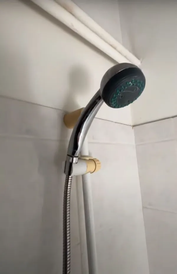 Support de rechange pour pommeau de douche