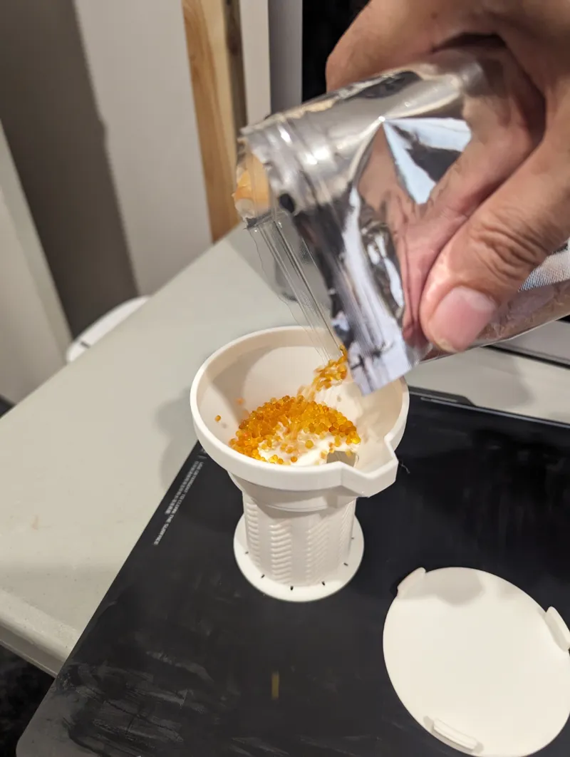 Screw on Funnel for Silica Gel Bead Spool Holder