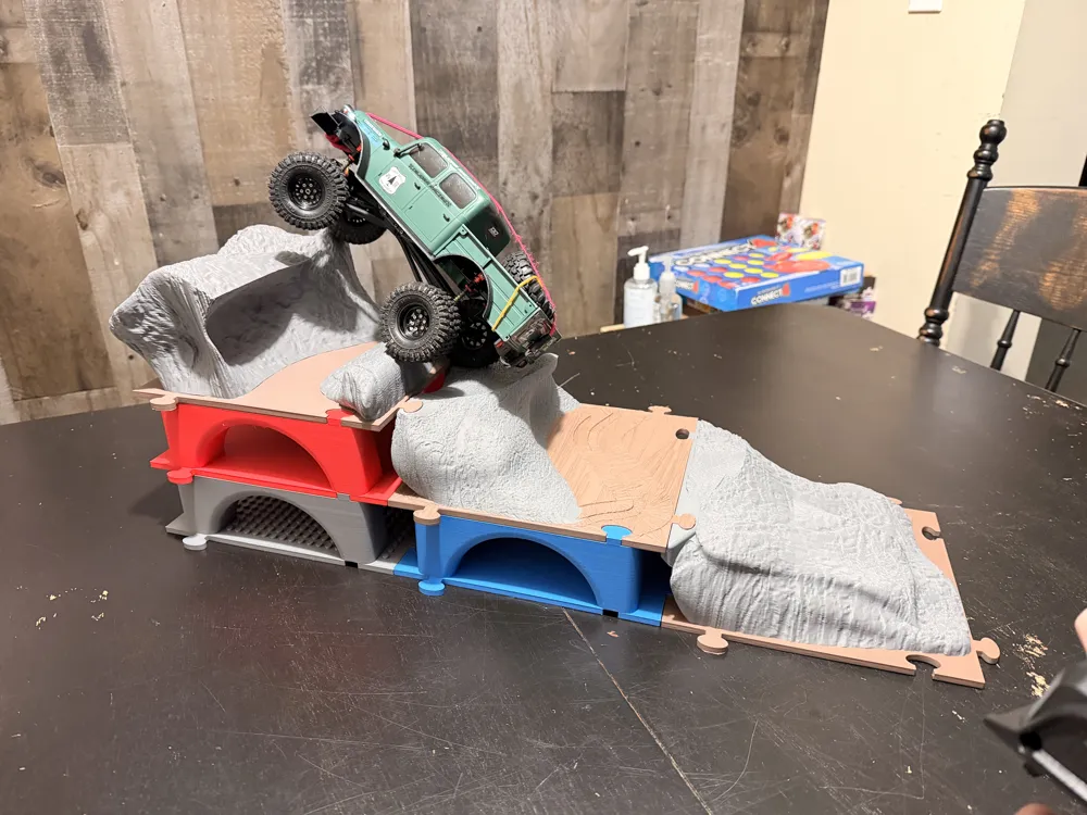 RC Crawler Park - Rising Ledge (Easy) - Free 3D Print Model - MakerWorld