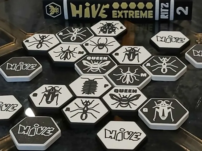 HIVE EXTREME - Bookcase Edition