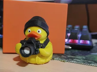 Photoducker
