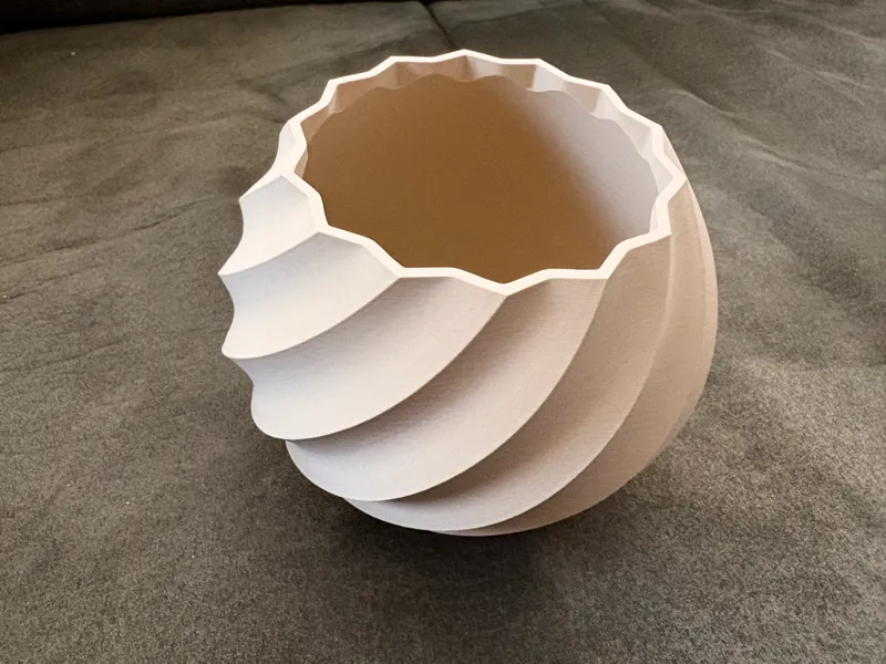 Simple Spiral Flower Pot