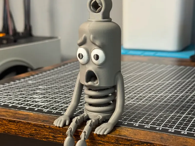 Shock-ed - Completely Startled Shelf Sitter