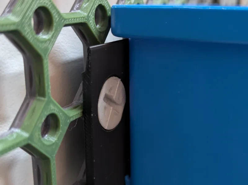 Bunnings "Handy Tote" Cleat for Multiboard