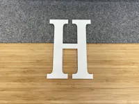 Lettre décorative H — photo 2
