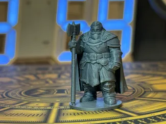 DND Dwarf Paladin / Fighter / Knight Mini with Axe