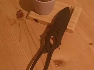 skeleton knife 