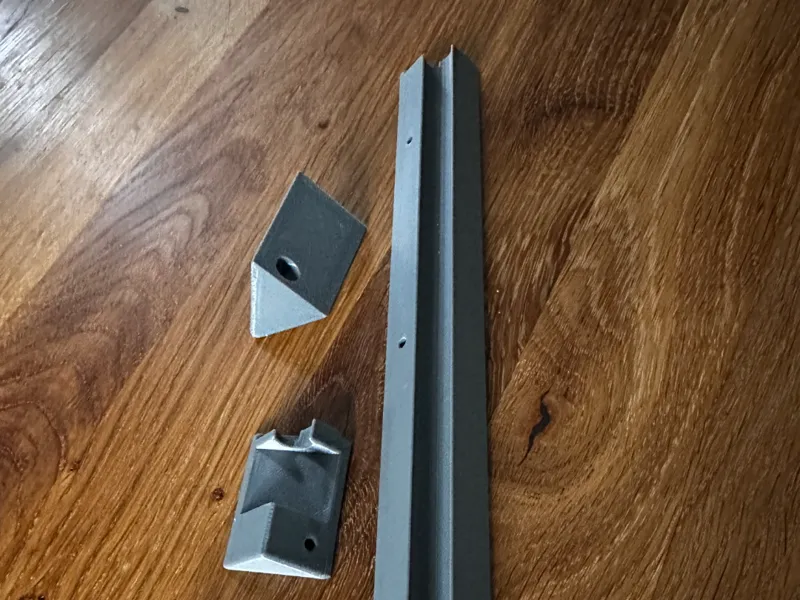 Modularer Eck-Kabelkanal für Sichtschutz