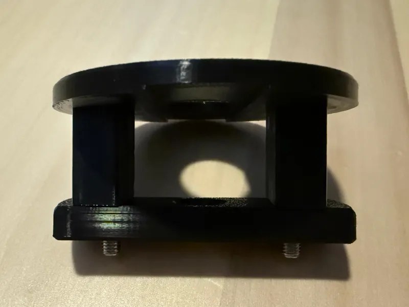No-Drill Ceiling Lamp Mount