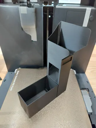 Minimalist & low profile poop chute - rear spool with dump box