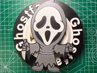 Ghostface themed spinner hype chain