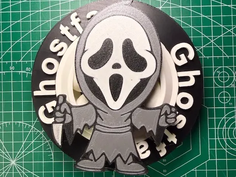 Ghostface themed spinner hype chain