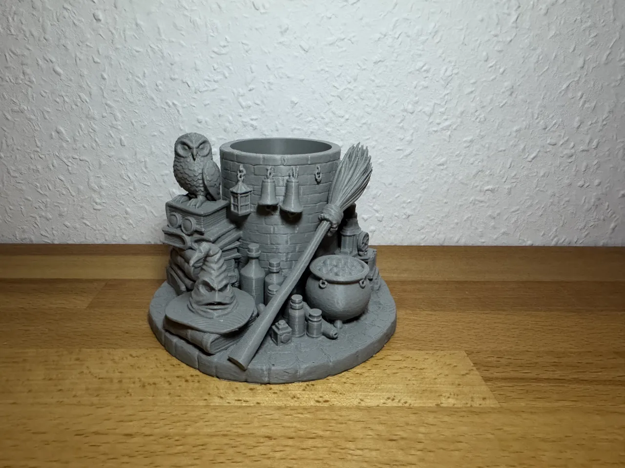 Magic Wizard Pencil Holder / Stiftehalter view 3