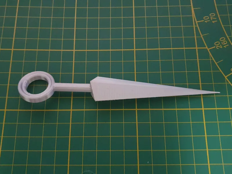 Knife / Nail fidget spinner hollow knight
