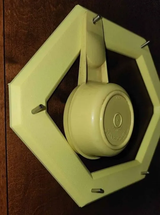 Tupperware Measuring Cup Holder