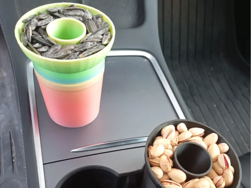 Tesla cupholder pistachio cup