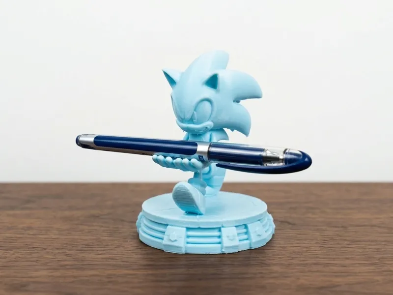 Sonic the hedgehog pen holder