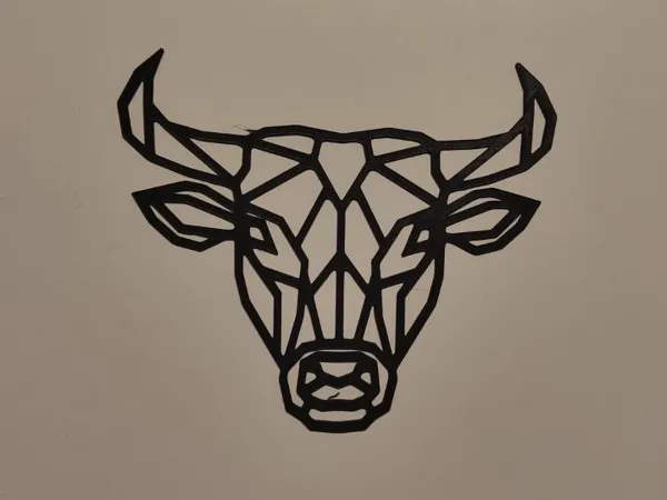 Tête de taureau murale low poly
