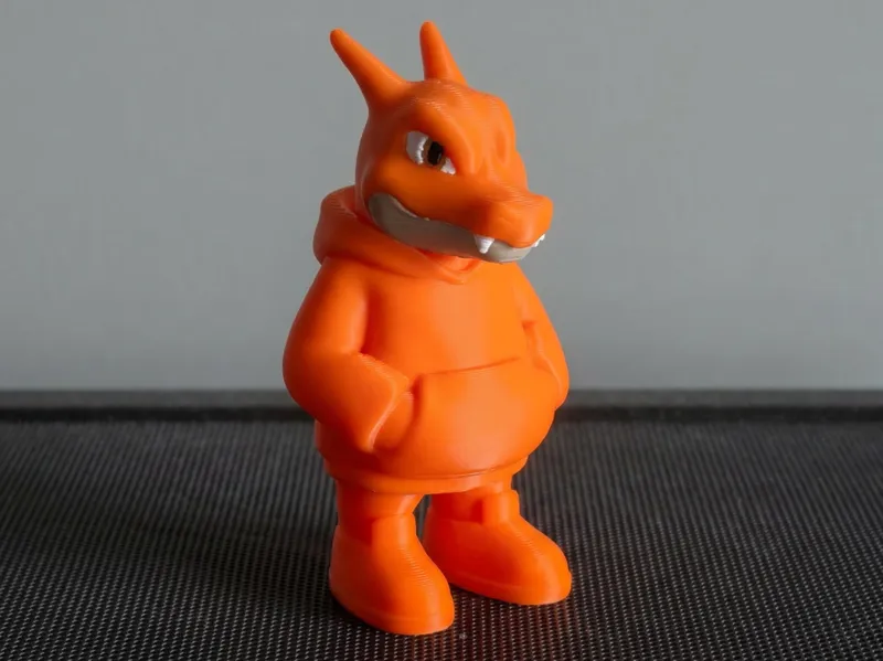 Charizard – Hoodie Figurine