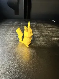 Porte-clés Pikachu low poly — photo 3