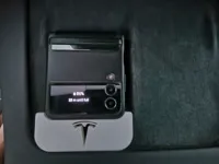 Support de recharge sans fil pour téléphone à clapet, Tesla Model Y — photo 1