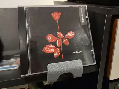 CD display for turntable furniture