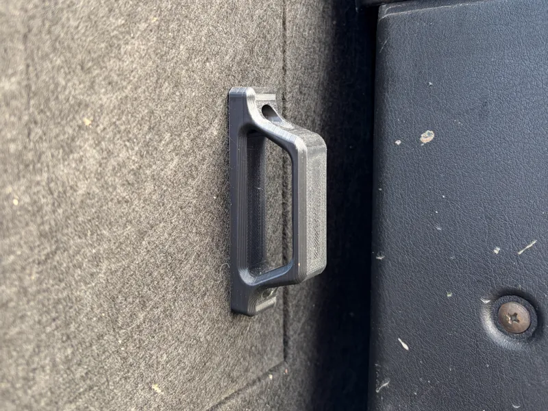 Universal Drawer & Door Handle / Home