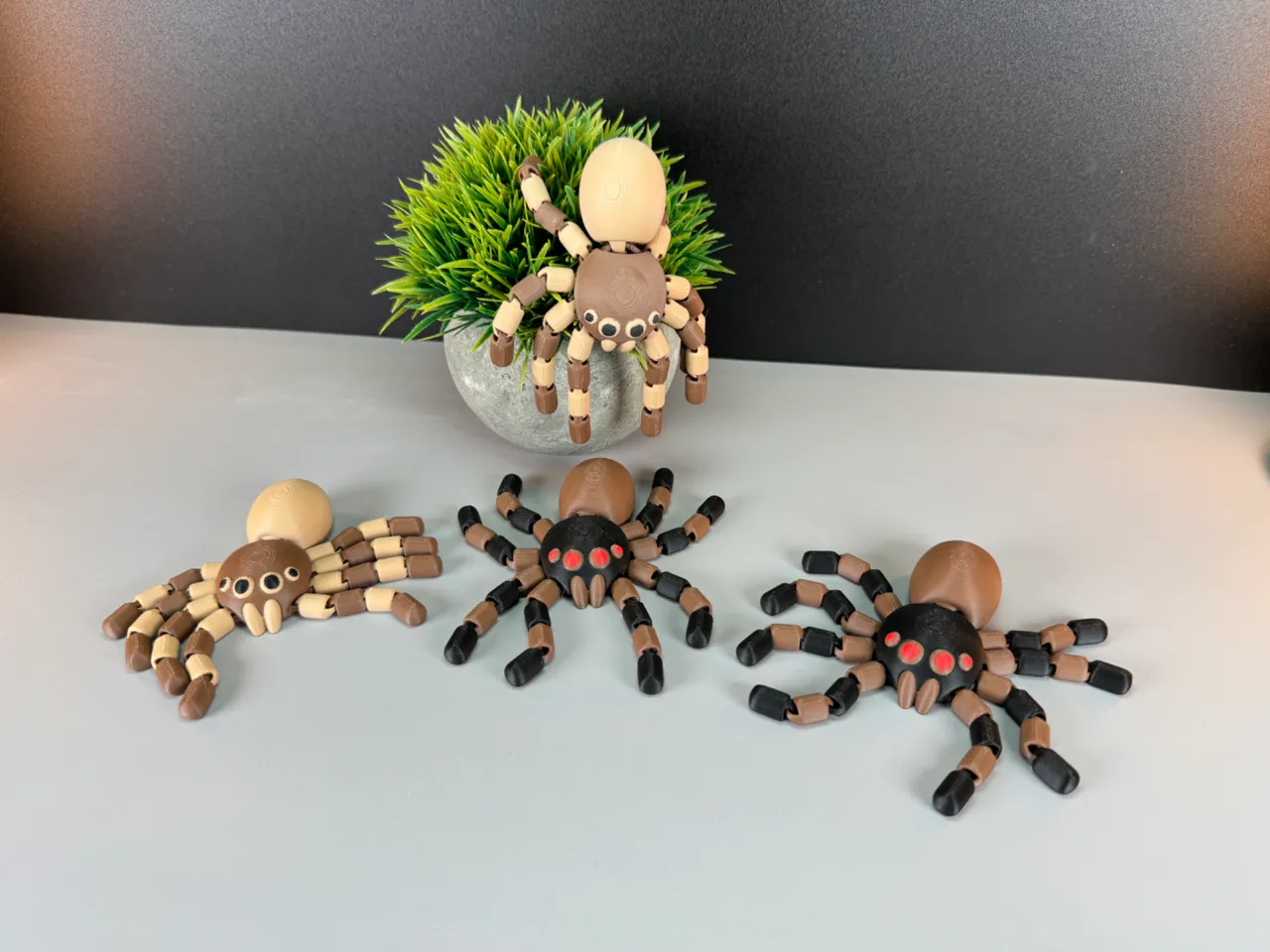 Flexi Spider (Articulated) view 4