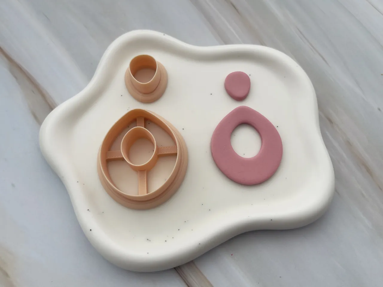 Geometric Polymer Clay Earrings Cutter view 2