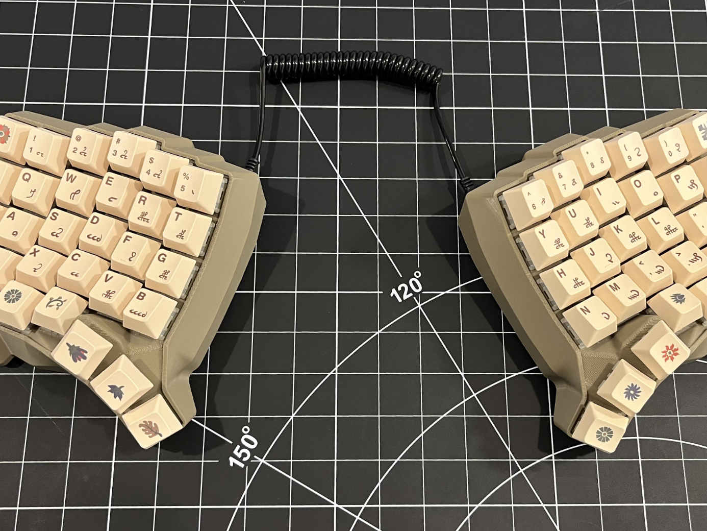 Reduced Height Dactyl Split Keyboard