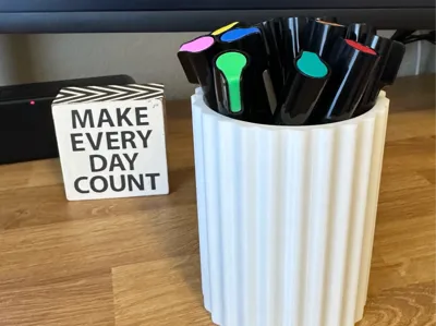 Fluted Pen Holder