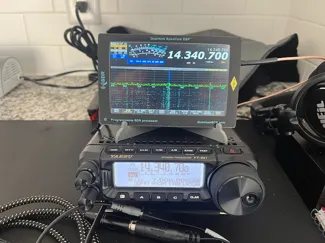 Folding Stand for QuantumSDR