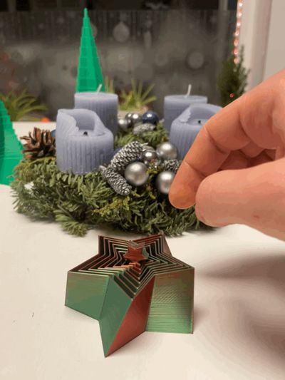 Twisted/spiral collapsing Christmas tree decor by DIY Wizard MakerWorld ...
